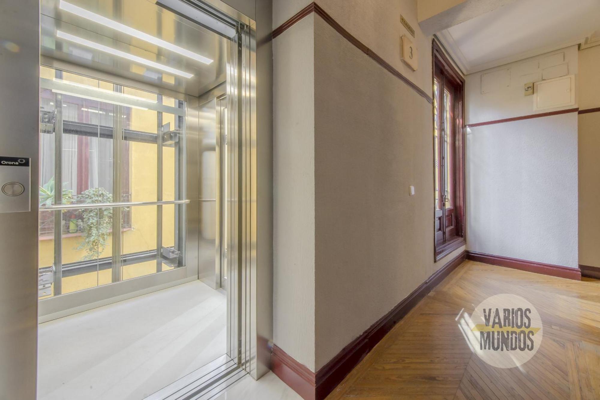 Elegant Apt Para 4Pax En Las Letras-Cortes Madrid Exterior photo